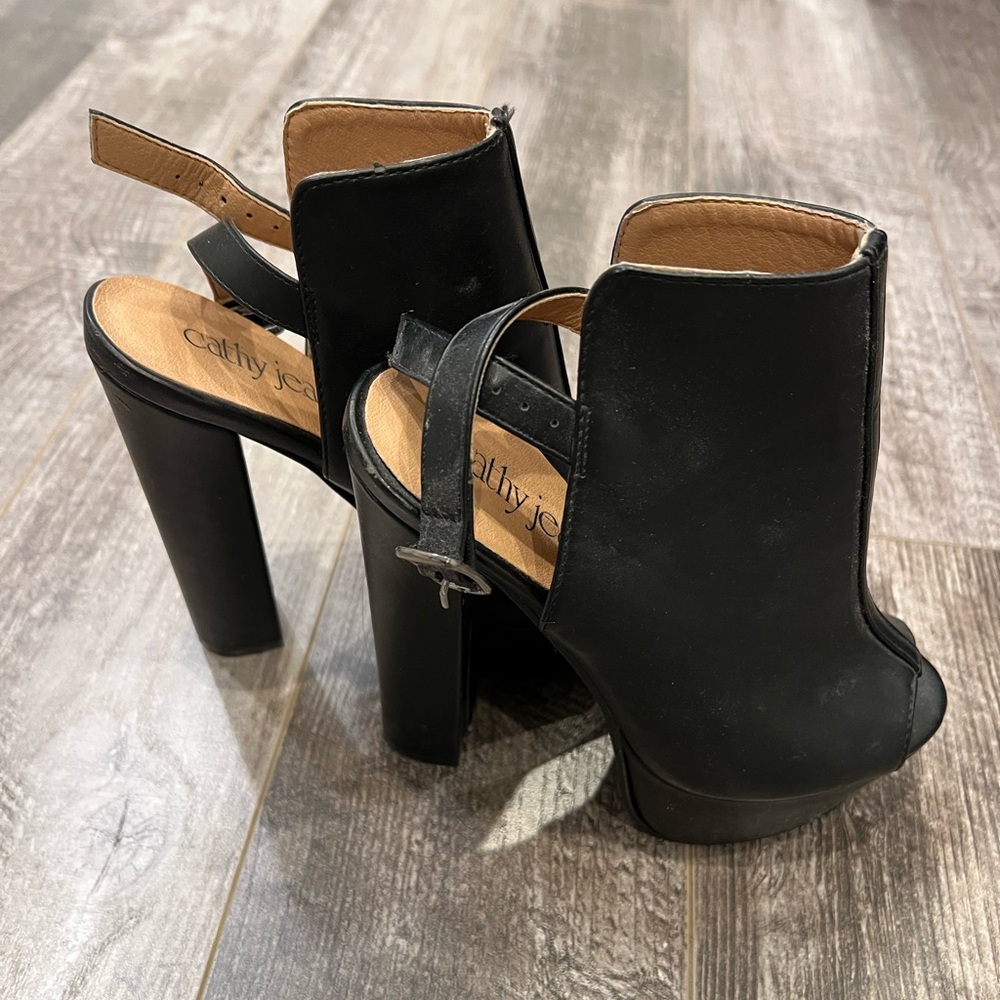 Cathy Jean Black Women's High Heel Shoes